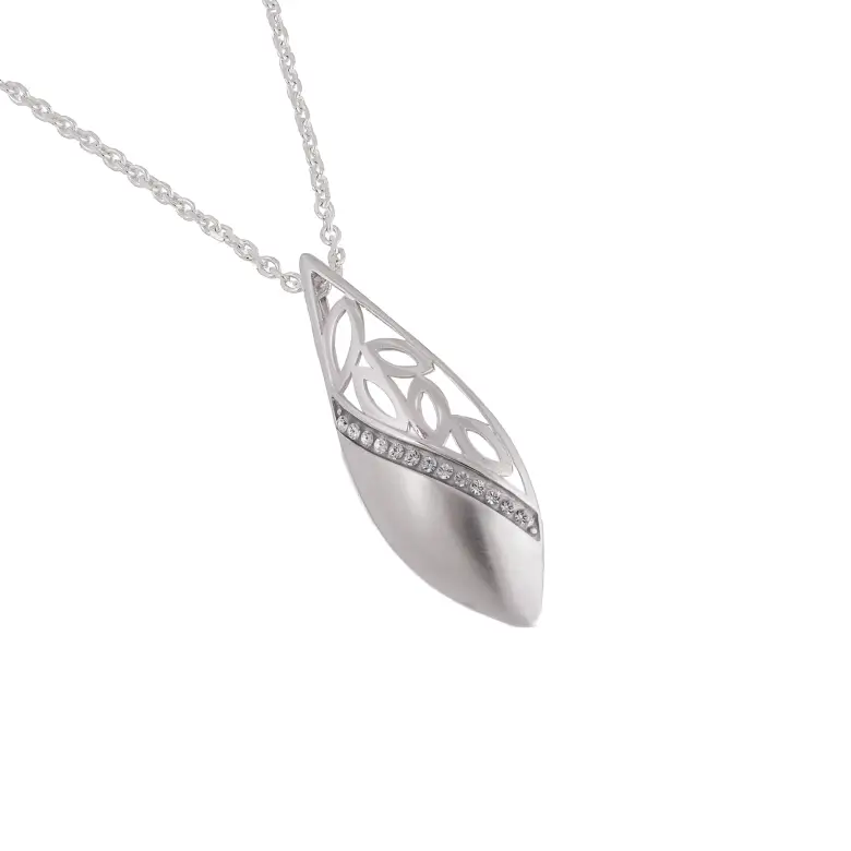 Długi wisior srebrny Długi wisior srebrny